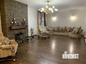 Дом 387м², 2-этажный, участок 5 сот.  