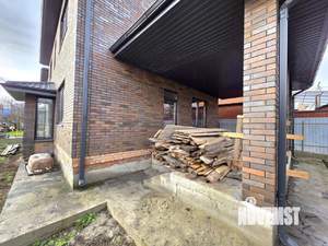 Дом 150м&sup2;, 2-этажный, участок 3 сот.  