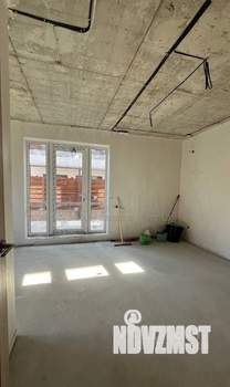 Дом 140м&sup2;, 2-этажный, участок 4 сот.  