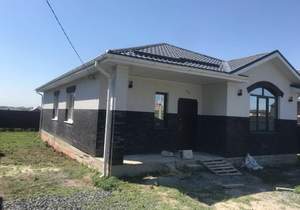 Дом 130м&sup2;, 1-этажный, участок 5 сот.  