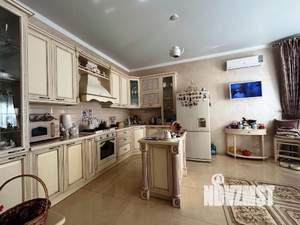 Дом 250м², 2-этажный, участок 4 сот.  