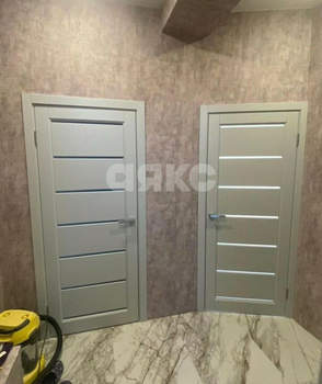 Дом 200м&sup2;, 3-этажный, участок 1 сот.  