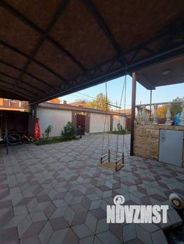 Дача 292м², 2-этажный, участок 6 сот.  