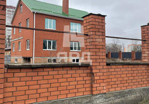 Дом 354м&sup2;, 3-этажный, участок 8 сот.  