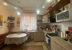 Дом 250м², 2-этажный, участок 3 сот.  