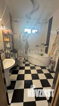 Дом 250м², 3-этажный, участок 2 сот.  