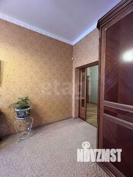 Дом 216м², 2-этажный, участок 3 сот.  