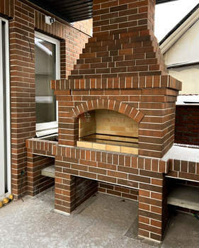 Дом 180м&sup2;, 3-этажный, участок 2 сот.  