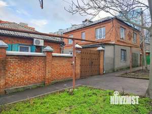 Дом 170м&sup2;, 2-этажный, участок 4 сот.  