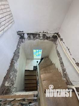 Дом 198м&sup2;, 2-этажный, участок 4 сот.  