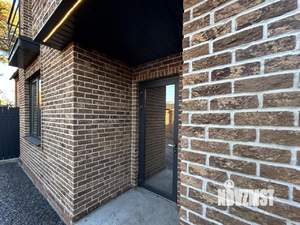 Дом 152м&sup2;, 2-этажный, участок 4 сот.  