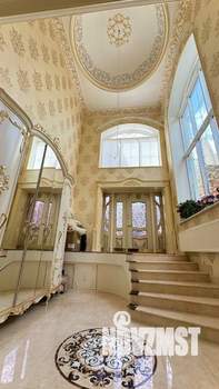 Дом 460м², 2-этажный, участок 6 сот.  