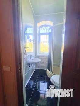 Дом 300м², 3-этажный, участок 7 сот.  