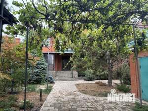 Дом 315м², 3-этажный, участок 5 сот.  