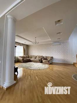Дом 380м², 3-этажный, участок 3 сот.  