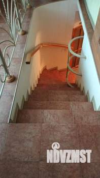 Дом 170м², 2-этажный, участок 4 сот.  