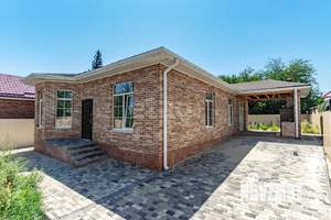 Дом 140м&sup2;, 1-этажный, участок 5 сот.  