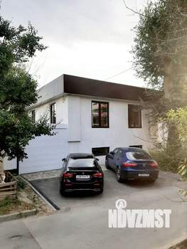 Дом 262м², 2-этажный, участок 3 сот.  