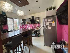 Дом 229м², 2-этажный, участок 6 сот.  