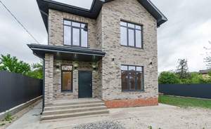 Дом 176м&sup2;, 2-этажный, участок 6 сот.  