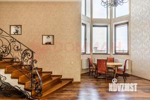 Дом 411м&sup2;, 3-этажный, участок 6 сот.  