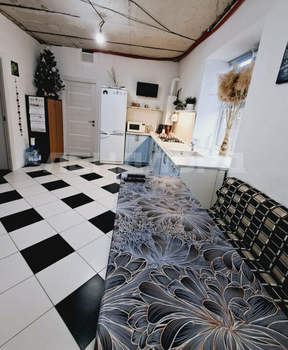 Дом 97м&sup2;, 2-этажный, участок 6 сот.  