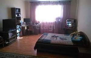 Дом 327м&sup2;, 2-этажный, участок 6 сот.  