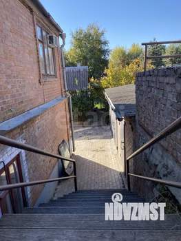 Дом 240м&sup2;, 2-этажный, участок 9 сот.  