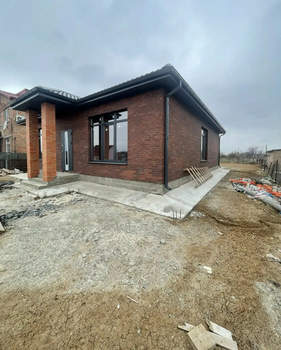 Дом 120м&sup2;, 1-этажный, участок 9 сот.  