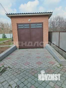 Дом 219м², 2-этажный, участок 8 сот.  