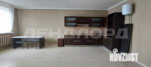 Дом 220м&sup2;, 2-этажный, участок 4 сот.  