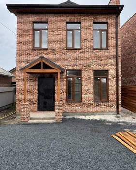 Дом 115м&sup2;, 2-этажный, участок 3 сот.  