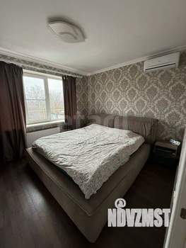 Дом 100м&sup2;, 2-этажный, участок 3 сот.  