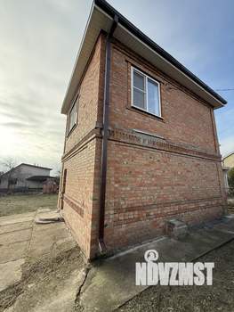 Дом 65м², 2-этажный, участок 5 сот.  