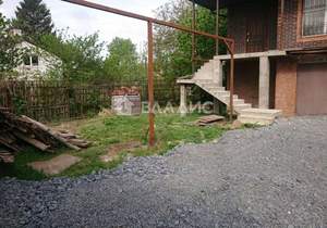 Дом 356м&sup2;, 3-этажный, участок 5 сот.  