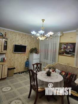Дом 357м², 2-этажный, участок 8 сот.  