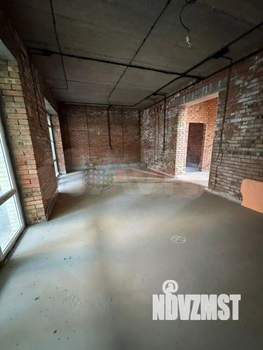 Дом 195м&sup2;, 2-этажный, участок 5 сот.  