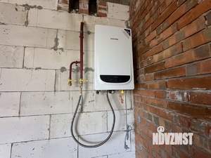 Дом 130м&sup2;, 2-этажный, участок 3 сот.  