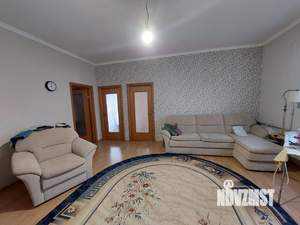 Дом 170м&sup2;, 2-этажный, участок 3 сот.  