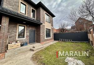 Дом 170м&sup2;, 2-этажный, участок 3 сот.  