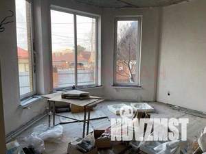Дом 180м², 2-этажный, участок 6 сот.  