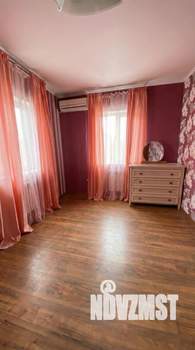 Дом 115м&sup2;, 2-этажный, участок 3 сот.  