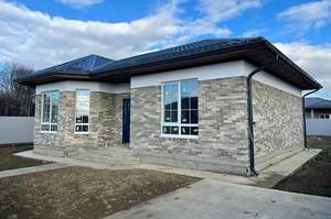 Дом 140м&sup2;, 1-этажный, участок 5 сот.  