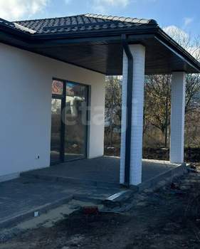 Дом 148м&sup2;, 1-этажный, участок 6 сот.  