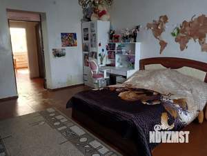 Дом 280м², 3-этажный, участок 13 сот.  