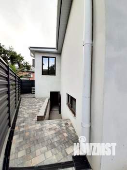 Дом 262м², 2-этажный, участок 3 сот.  