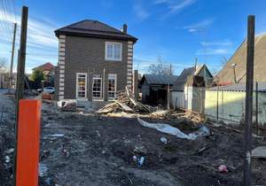 Дом 140м&sup2;, 2-этажный, участок 6 сот.  