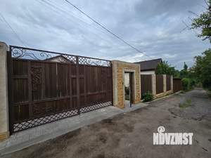 Дом 250м², 2-этажный, участок 8 сот.  