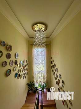 Дом 403м&sup2;, 3-этажный, участок 6 сот.  