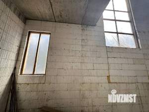 Дом 430м&sup2;, 3-этажный, участок 12 сот.  